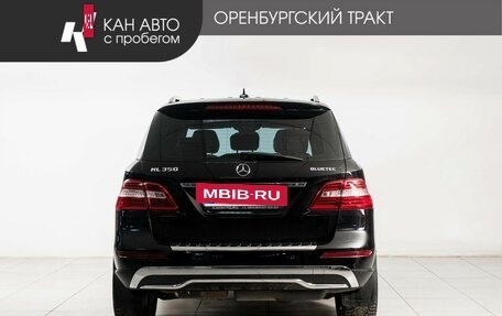 Mercedes-Benz M-Класс, 2013 год, 2 700 000 рублей, 4 фотография