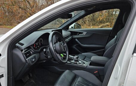 Audi A4, 2019 год, 3 400 000 рублей, 10 фотография