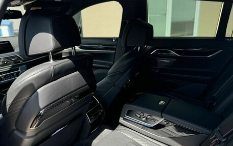 BMW 7 серия, 2019 год, 5 850 000 рублей, 20 фотография