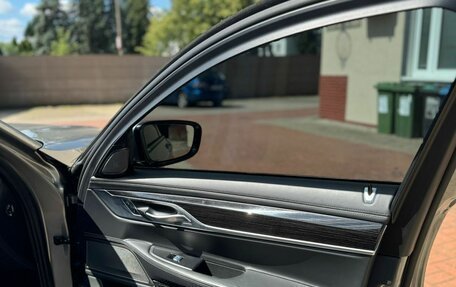 BMW 7 серия, 2019 год, 5 850 000 рублей, 15 фотография