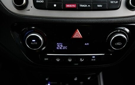 Hyundai Solaris II рестайлинг, 2018 год, 1 588 000 рублей, 14 фотография