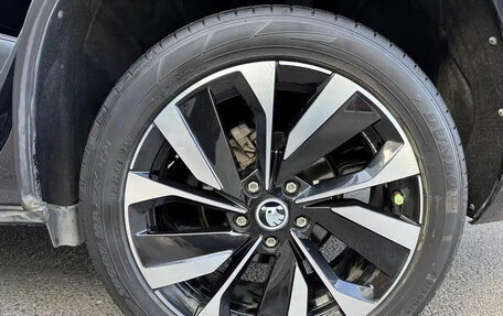 Skoda Karoq I, 2022 год, 1 610 100 рублей, 22 фотография