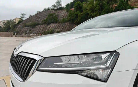 Skoda Superb III рестайлинг, 2022 год, 1 735 100 рублей, 10 фотография