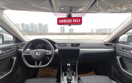 Skoda Superb III рестайлинг, 2022 год, 1 735 100 рублей, 15 фотография