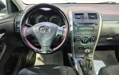 Toyota Corolla, 2006 год, 695 000 рублей, 10 фотография