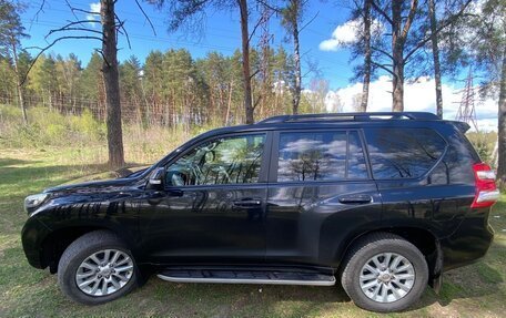 Toyota Land Cruiser Prado 150 рестайлинг 2, 2017 год, 3 087 000 рублей, 2 фотография