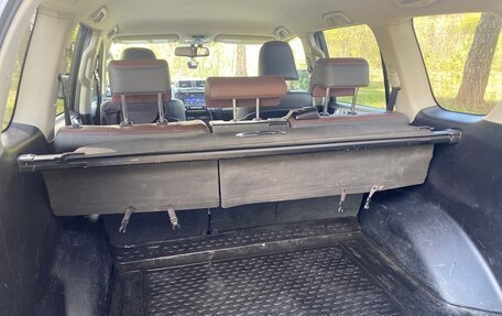 Toyota Land Cruiser Prado 150 рестайлинг 2, 2017 год, 3 087 000 рублей, 12 фотография