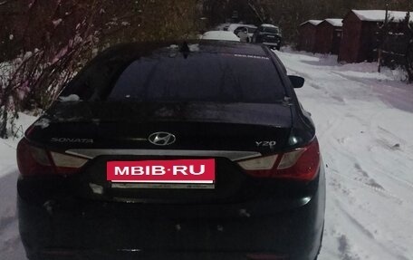 Hyundai Sonata VI, 2010 год, 950 000 рублей, 6 фотография