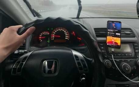 Honda Accord VII рестайлинг, 2004 год, 425 000 рублей, 3 фотография