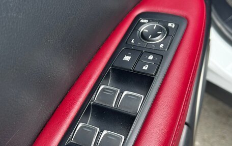 Lexus RX IV рестайлинг, 2016 год, 4 200 000 рублей, 18 фотография