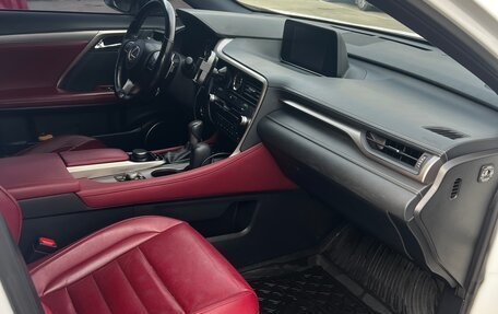 Lexus RX IV рестайлинг, 2016 год, 4 200 000 рублей, 32 фотография