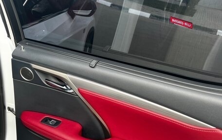 Lexus RX IV рестайлинг, 2016 год, 4 200 000 рублей, 28 фотография