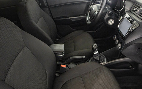 KIA Rio III рестайлинг, 2015 год, 949 000 рублей, 12 фотография