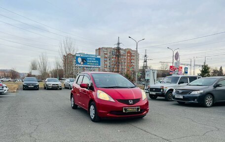 Honda Fit III, 2010 год, 899 999 рублей, 4 фотография