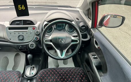 Honda Fit III, 2010 год, 899 999 рублей, 19 фотография