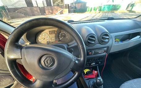 Renault Logan I, 2010 год, 275 000 рублей, 10 фотография