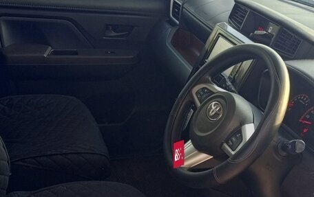 Toyota Roomy I, 2018 год, 1 220 000 рублей, 23 фотография