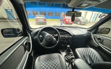 Chevrolet Niva I рестайлинг, 2018 год, 850 000 рублей, 12 фотография