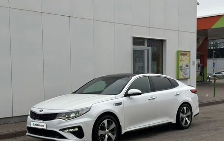 KIA Optima IV, 2019 год, 1 850 000 рублей, 2 фотография