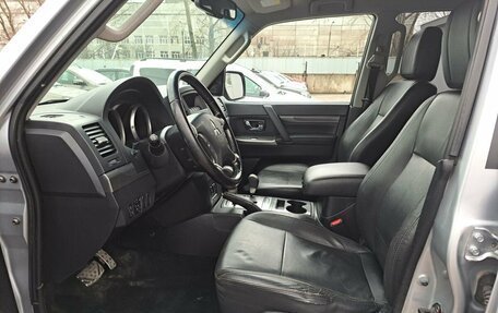 Mitsubishi Pajero IV, 2011 год, 2 019 000 рублей, 16 фотография