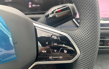 Volkswagen Tiguan, 2025 год, 4 800 000 рублей, 11 фотография