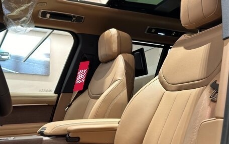 Land Rover Range Rover IV рестайлинг, 2025 год, 24 790 000 рублей, 7 фотография