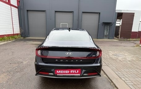 Hyundai Sonata VIII, 2021 год, 2 300 000 рублей, 4 фотография