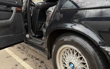 BMW 5 серия, 1992 год, 600 000 рублей, 15 фотография