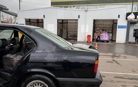 BMW 5 серия, 1992 год, 600 000 рублей, 19 фотография