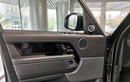 Land Rover Range Rover IV рестайлинг, 2021 год, 9 700 000 рублей, 15 фотография