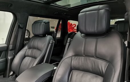 Land Rover Range Rover IV рестайлинг, 2021 год, 9 700 000 рублей, 20 фотография