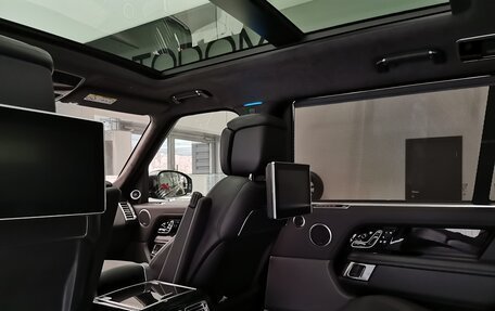 Land Rover Range Rover IV рестайлинг, 2021 год, 9 700 000 рублей, 29 фотография