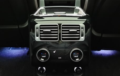 Land Rover Range Rover IV рестайлинг, 2021 год, 9 700 000 рублей, 31 фотография