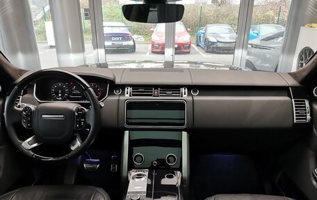 Land Rover Range Rover IV рестайлинг, 2021 год, 9 700 000 рублей, 33 фотография