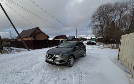 Nissan Qashqai, 2020 год, 2 000 000 рублей, 3 фотография
