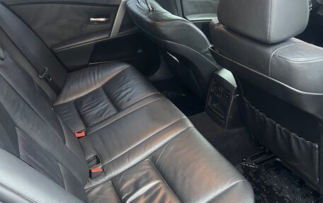 BMW 5 серия, 2005 год, 950 000 рублей, 7 фотография