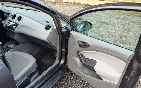 SEAT Ibiza IV рестайлинг 2, 2009 год, 550 000 рублей, 14 фотография