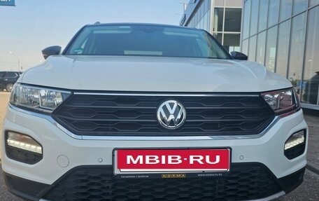 Volkswagen T-Roc I, 2019 год, 2 248 000 рублей, 3 фотография