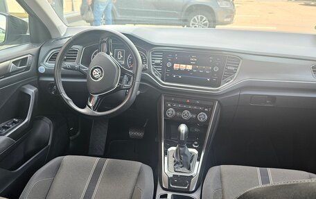 Volkswagen T-Roc I, 2019 год, 2 248 000 рублей, 14 фотография