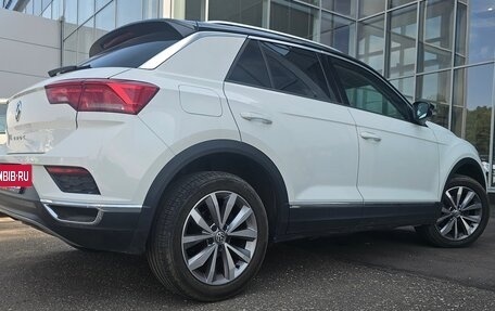 Volkswagen T-Roc I, 2019 год, 2 248 000 рублей, 11 фотография