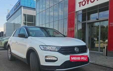 Volkswagen T-Roc I, 2019 год, 2 248 000 рублей, 18 фотография