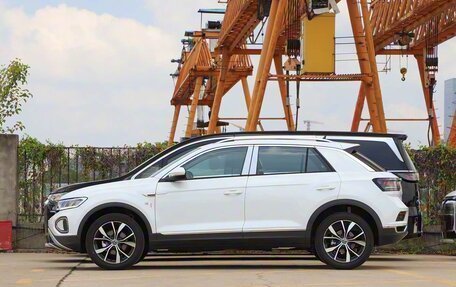 Volkswagen T-Roc I, 2025 год, 2 532 001 рублей, 3 фотография