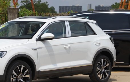 Volkswagen T-Roc I, 2025 год, 2 532 001 рублей, 10 фотография