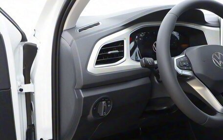 Volkswagen T-Roc I, 2025 год, 2 532 001 рублей, 22 фотография