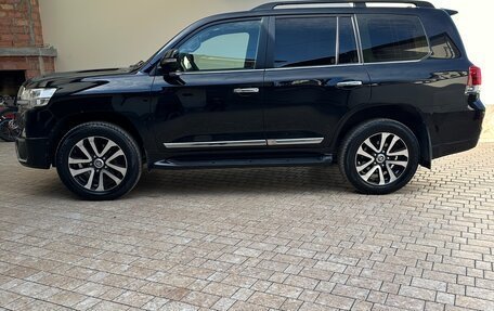 Toyota Land Cruiser 200, 2015 год, 6 000 000 рублей, 13 фотография