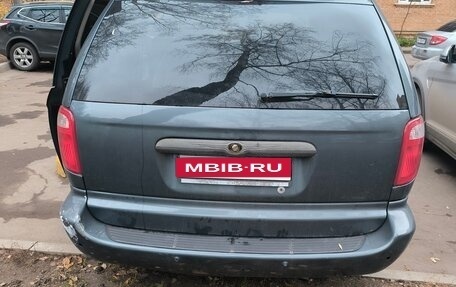 Chrysler Town & Country IV, 2005 год, 480 000 рублей, 5 фотография