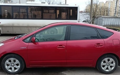 Toyota Prius, 2007 год, 690 000 рублей, 9 фотография