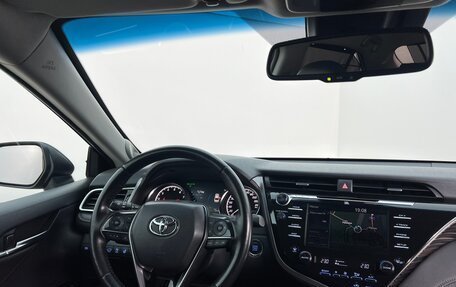 Toyota Camry, 2020 год, 2 950 000 рублей, 13 фотография