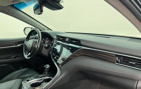 Toyota Camry, 2020 год, 2 950 000 рублей, 15 фотография