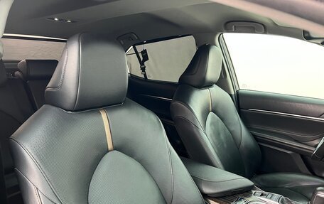 Toyota Camry, 2020 год, 2 950 000 рублей, 16 фотография